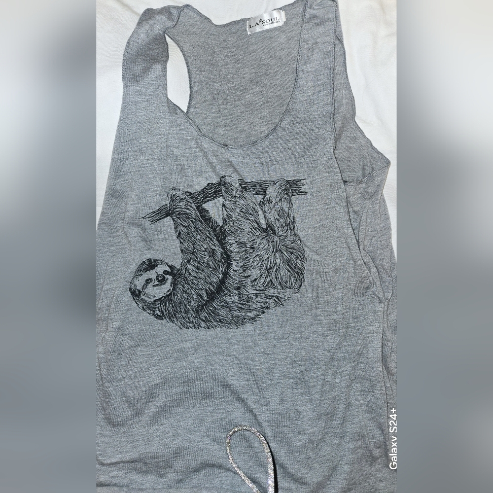 GREY SLOTH STRETCHY TANK/SLEEVELESS TOP. SIZE XL BY L.A. SOUL